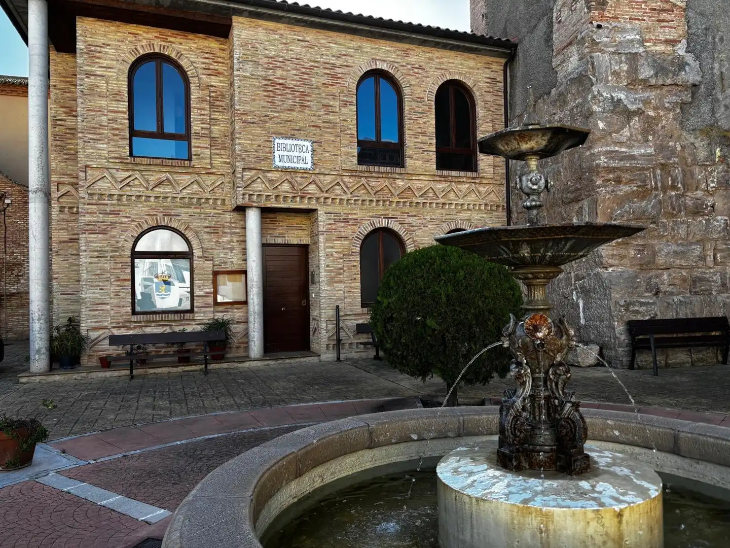 Vista exterior de Casa o xalet en venda en Agón amb Terrassa i Traster