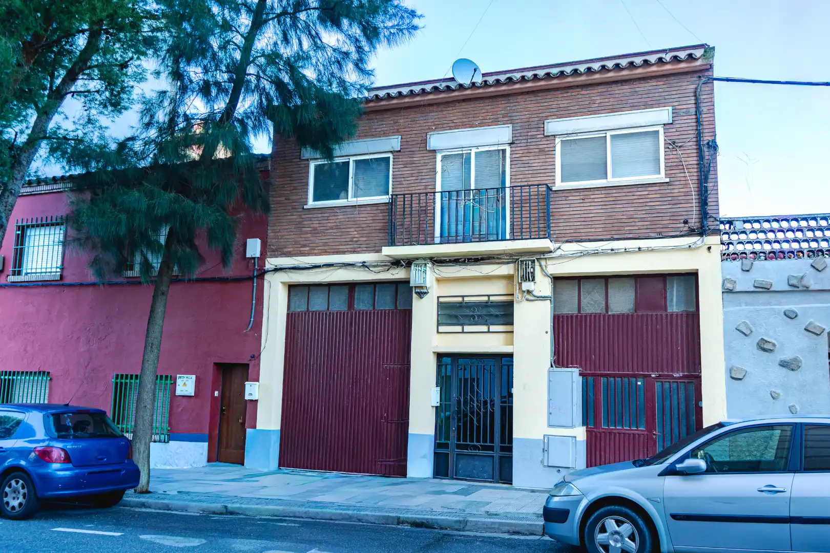 Vista exterior de Casa o xalet en venda en Zaragoza amb Calefacció