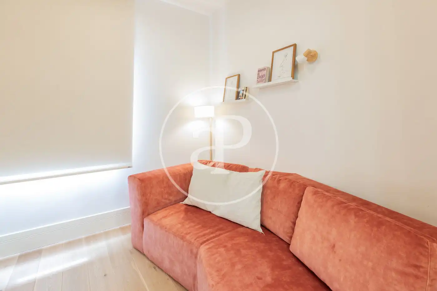 Wohnzimmer von Wohnung zur Miete in Madrid mit Klimaanlage, Heizung und Privatgarten