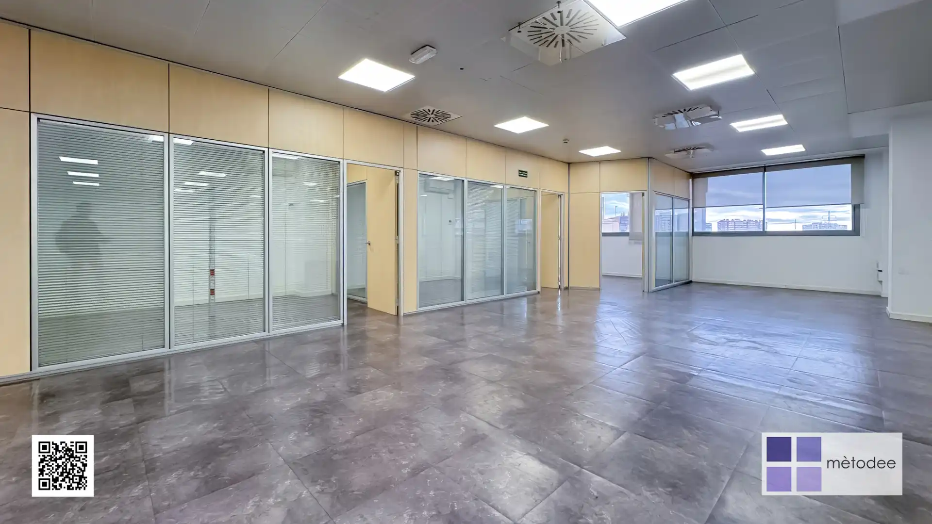 Oficina amb ascensor de lloguer a Avinguda de Cornellà