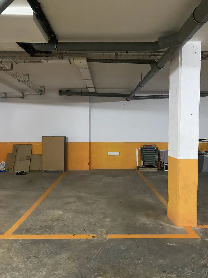Parking de Garaje en venta en Tiana
