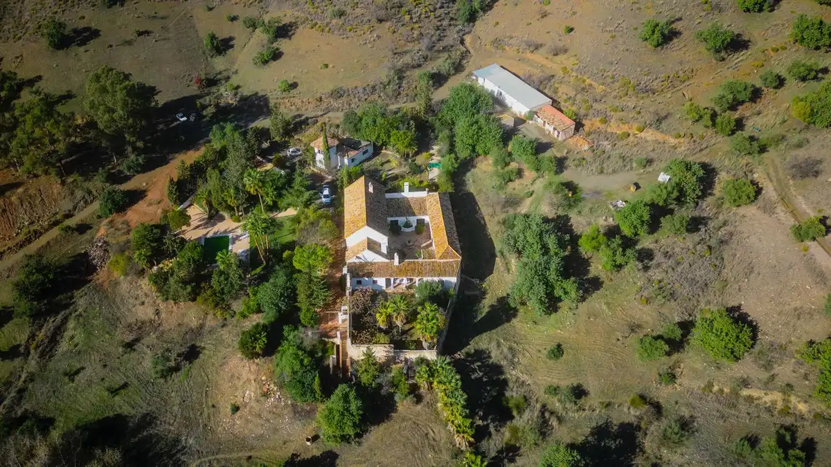 Jardí de Finca rústica en venda en Málaga