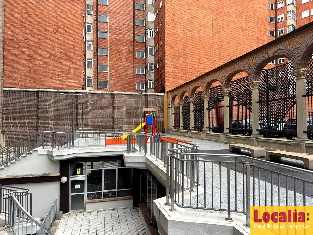 Exterior view of Flat for rent in Valladolid  with Terrace, Storage room and Furnished