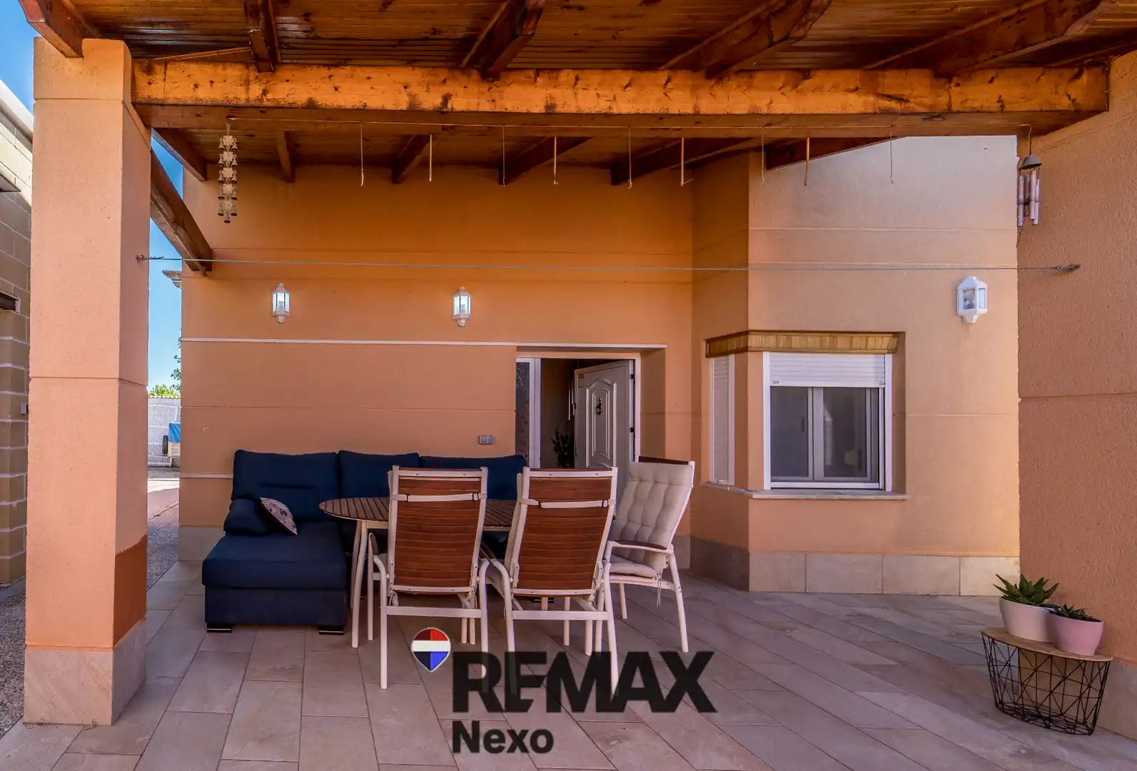 Detached house with garden for sale in Calle San Roque