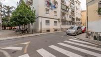 Vista exterior de Pis en venda en  Granada Capital amb Balcó