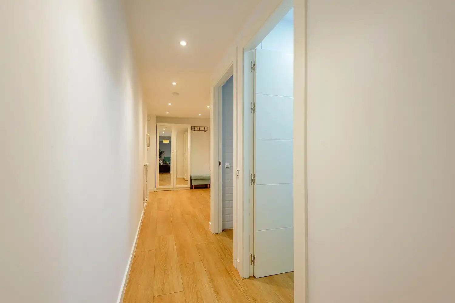 Piso en venta en Oviedo  con Calefacción y Parquet