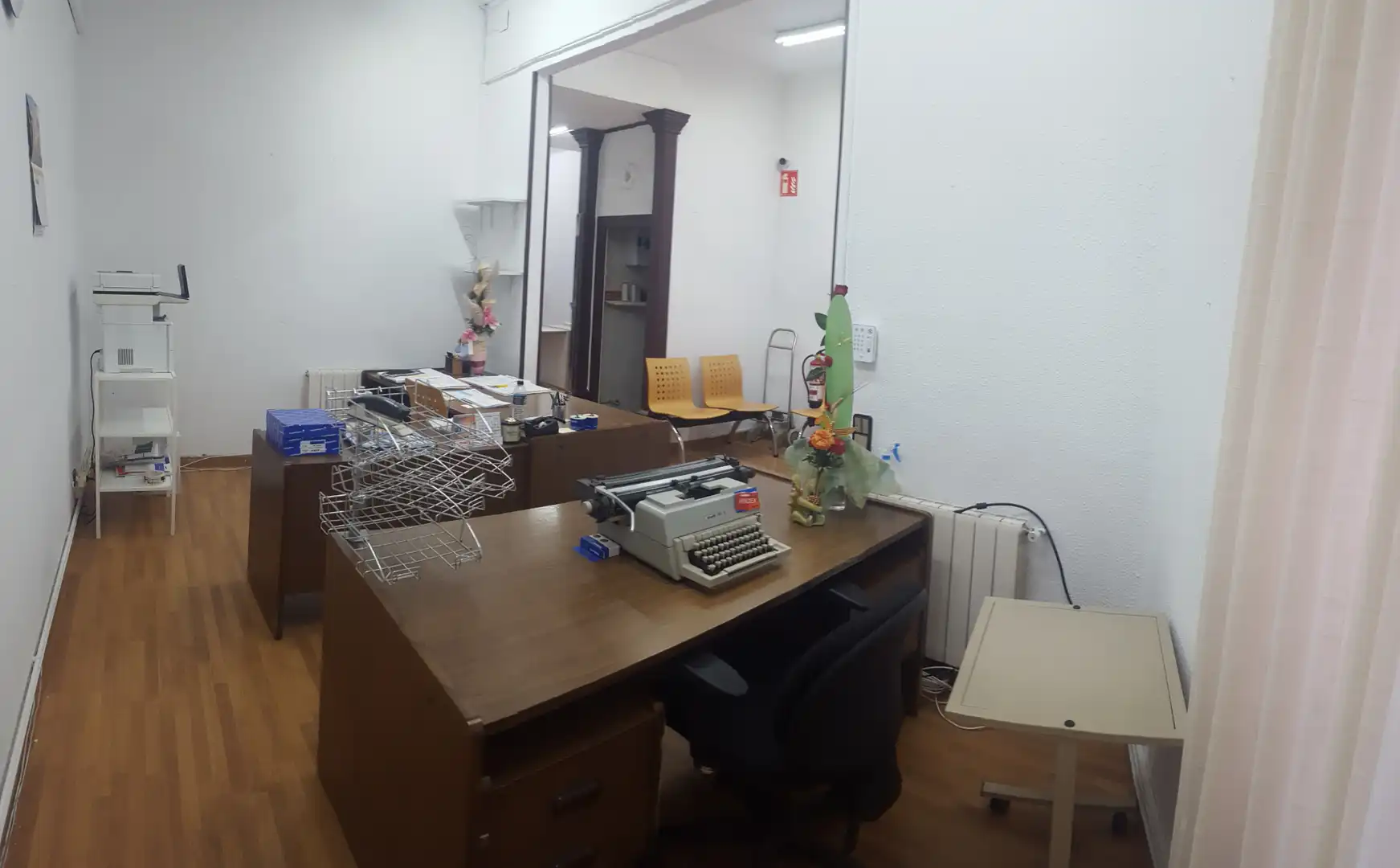 Local de lloguer en Badalona amb Aire condicionat, Calefacció i Parquet