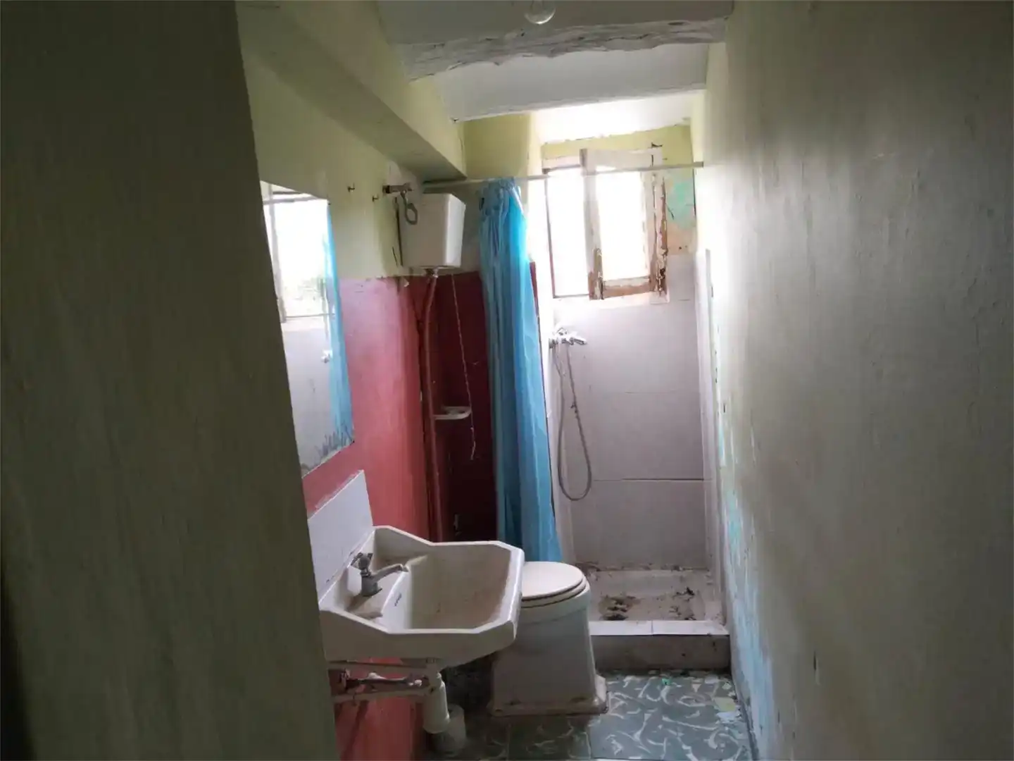 Bany de Casa adosada en venda en Torres de Albarracín