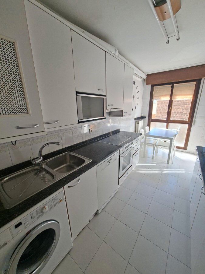 Kitchen of Flat for sale in Vitoria - Gasteiz  with Heating, Parquet flooring and Terrace