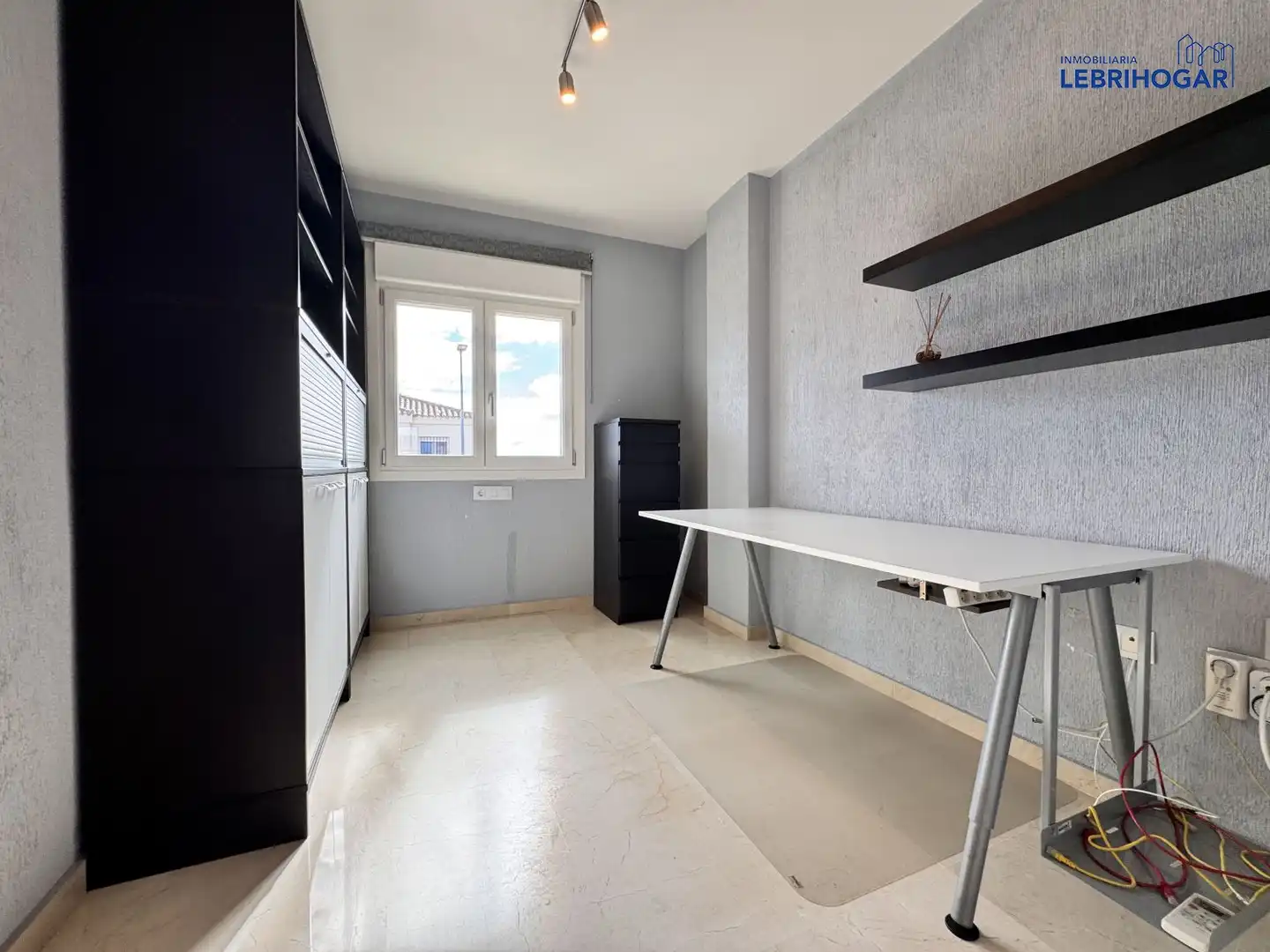 Houses for sale in Lebrija  with Air Conditioner, Heating and Terrace