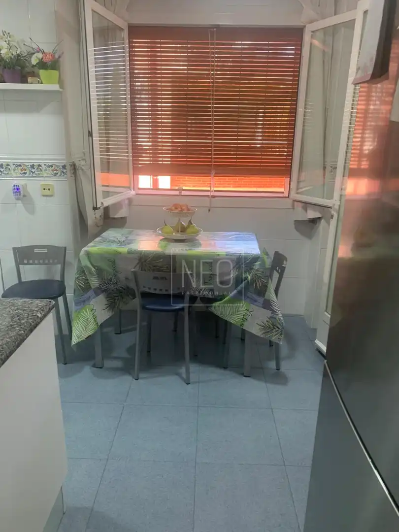 Menjador de Pis en venda en Rivas-Vaciamadrid amb Aire condicionat, Calefacció i Jardí privat