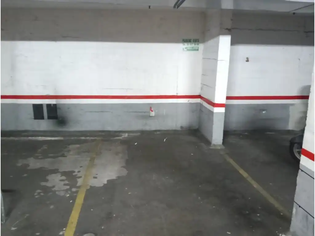 Einzelparkplatz zum Verkauf in Horta - Guinardó, imagen 2