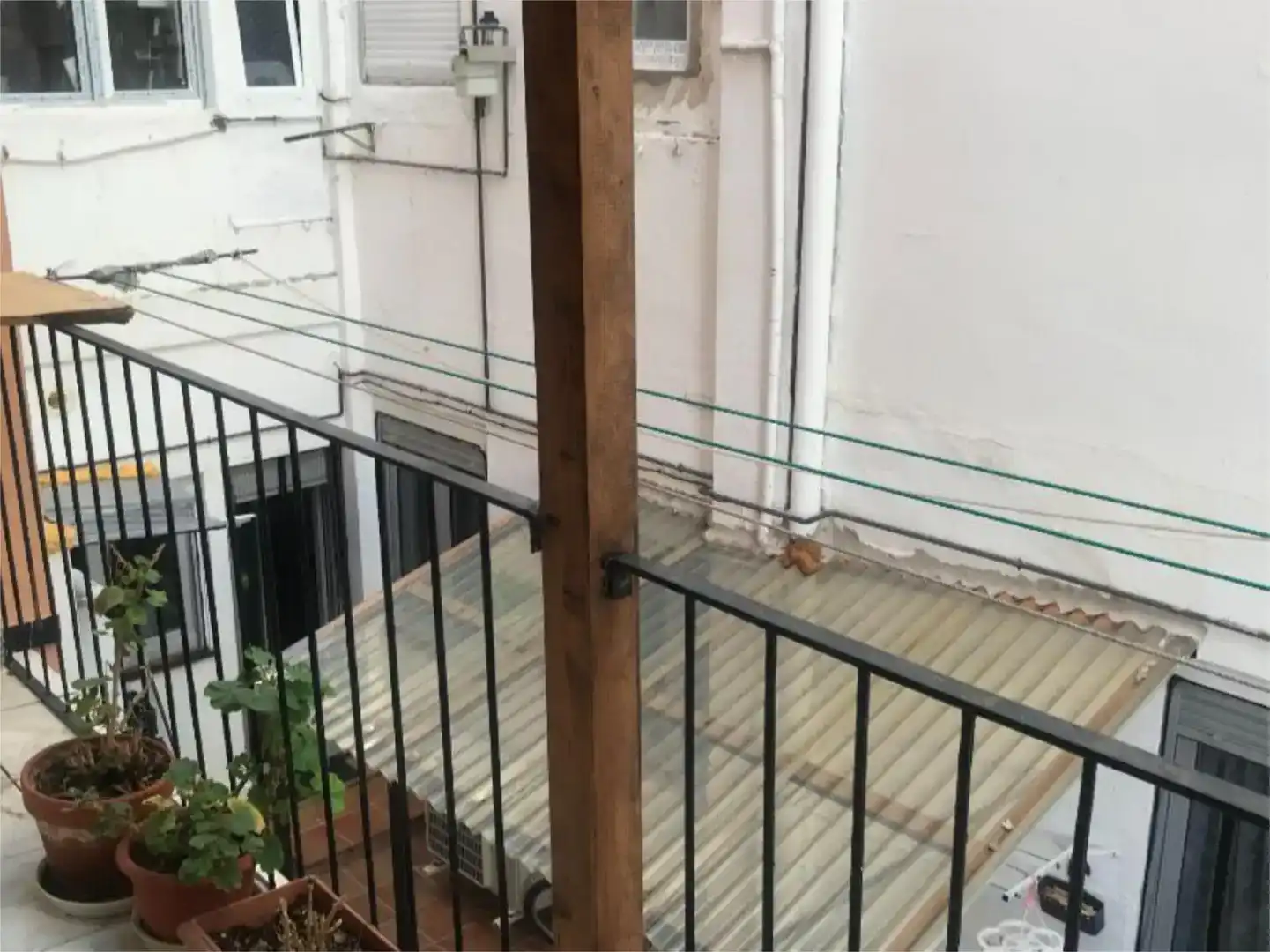Terrasse von Wohnung zum Verkauf in  Zaragoza Capital mit Klimaanlage und Balkon