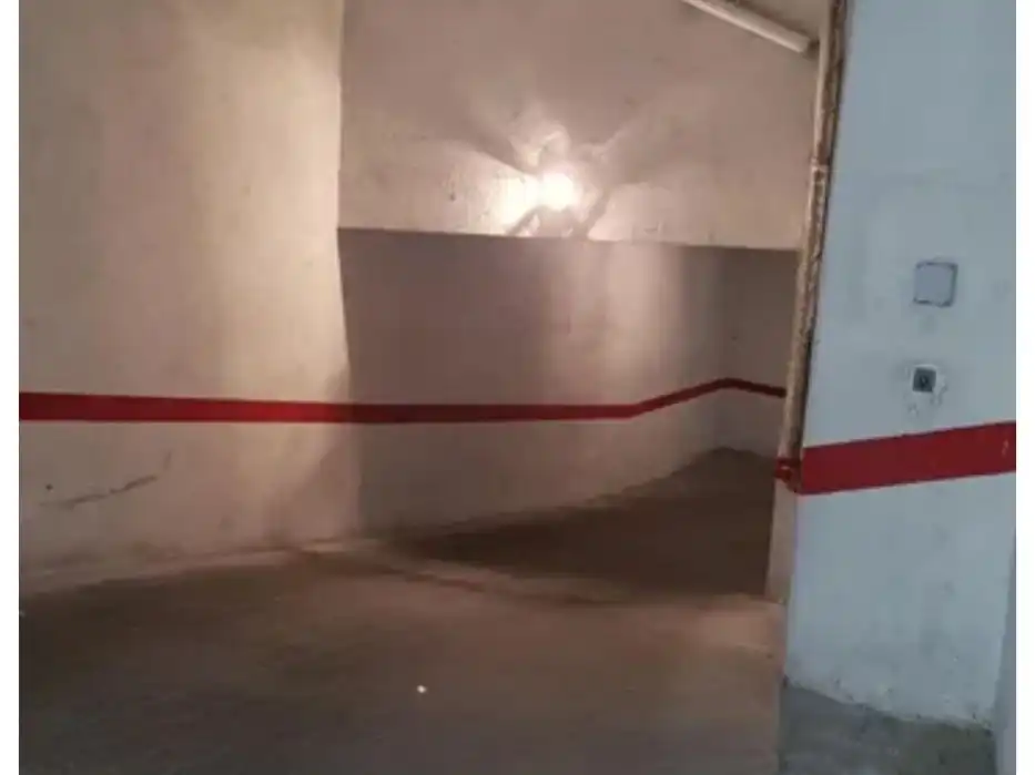 Garaje en venta en Segovia