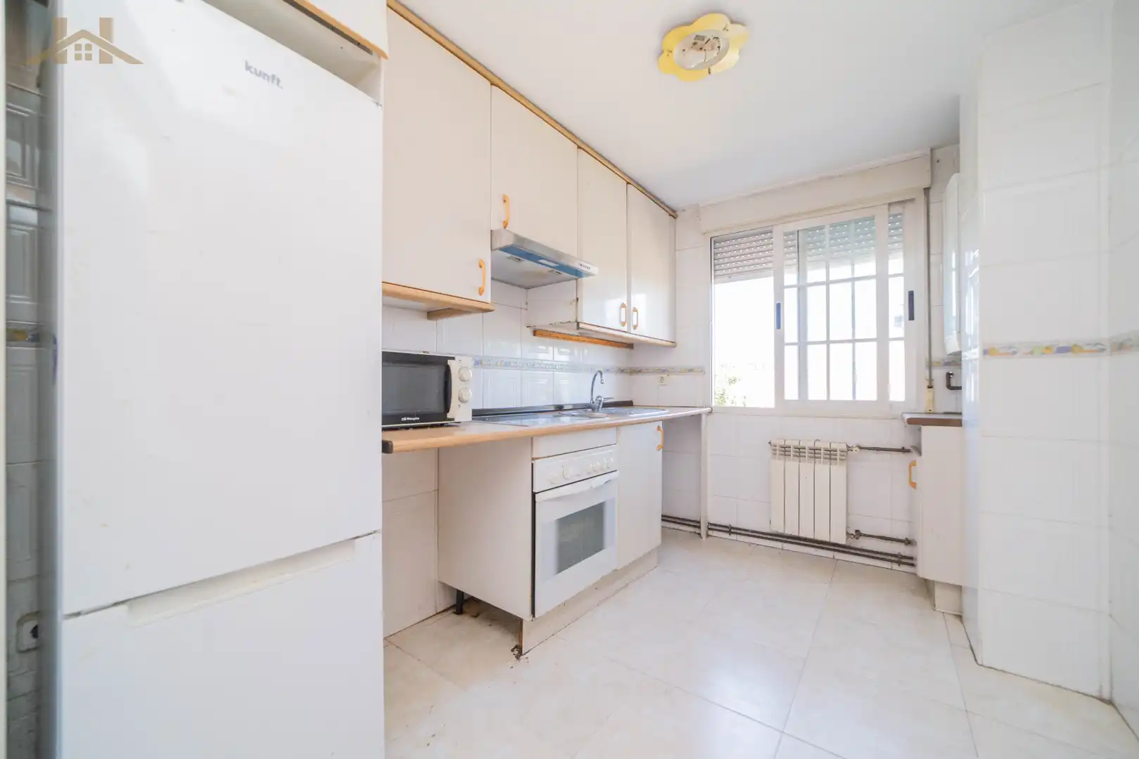 Cocina de Dúplex en venta en Galapagar con Calefacción y Trastero