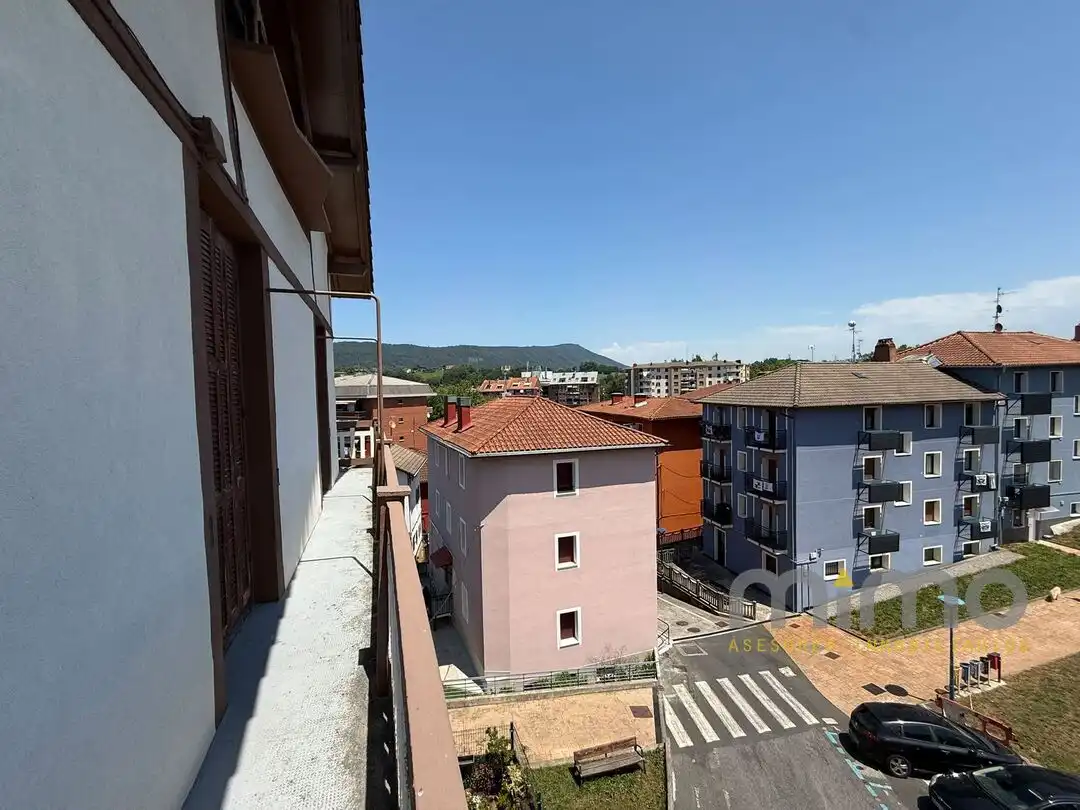 Terraza de Dúplex en venta en Errenteria con Calefacción, Trastero y Balcón