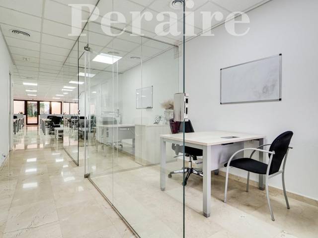 Oficina en Alquiler en Carrer BADAJOZ en El Poblenou