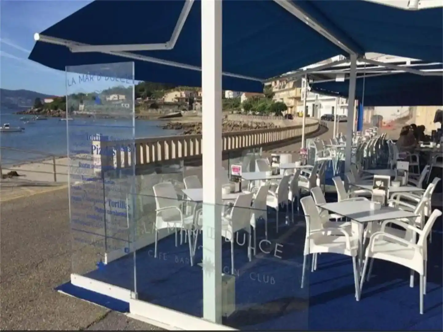 Terrasse von Geschaftsraum zum Verkauf in Poio mit Klimaanlage und Möbliert