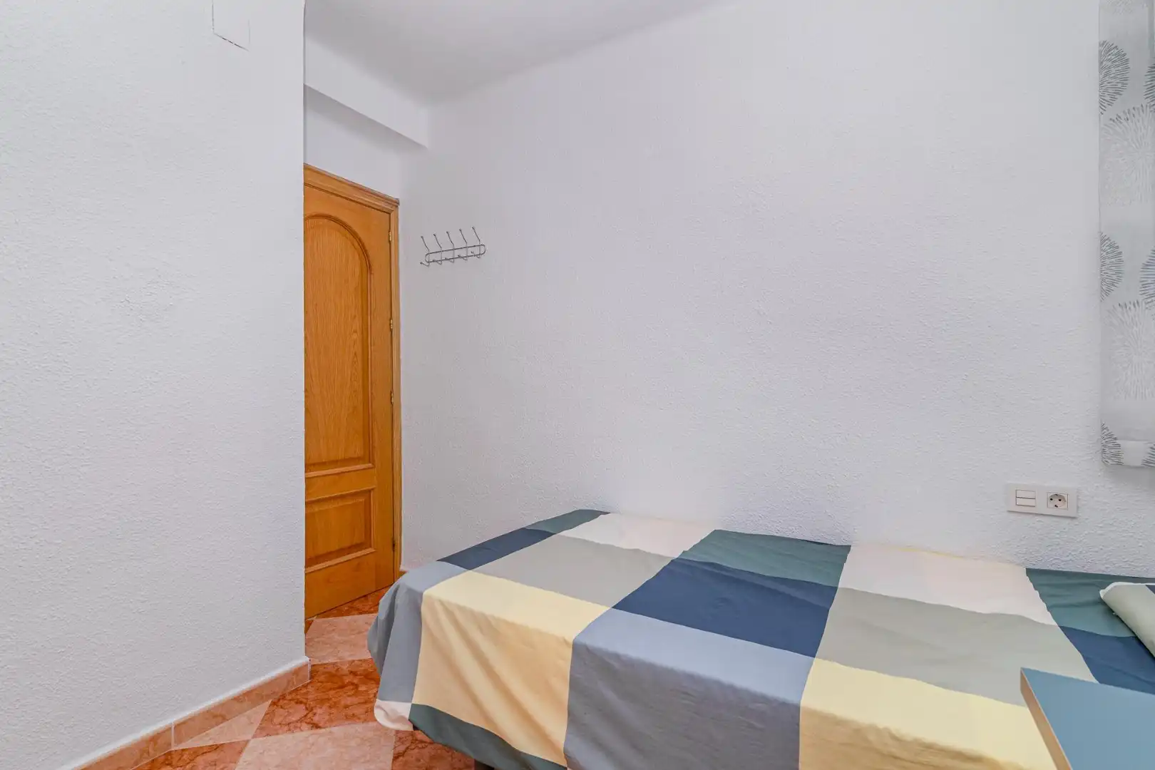 Bedroom of Flat for rent in Granada  with Furnished