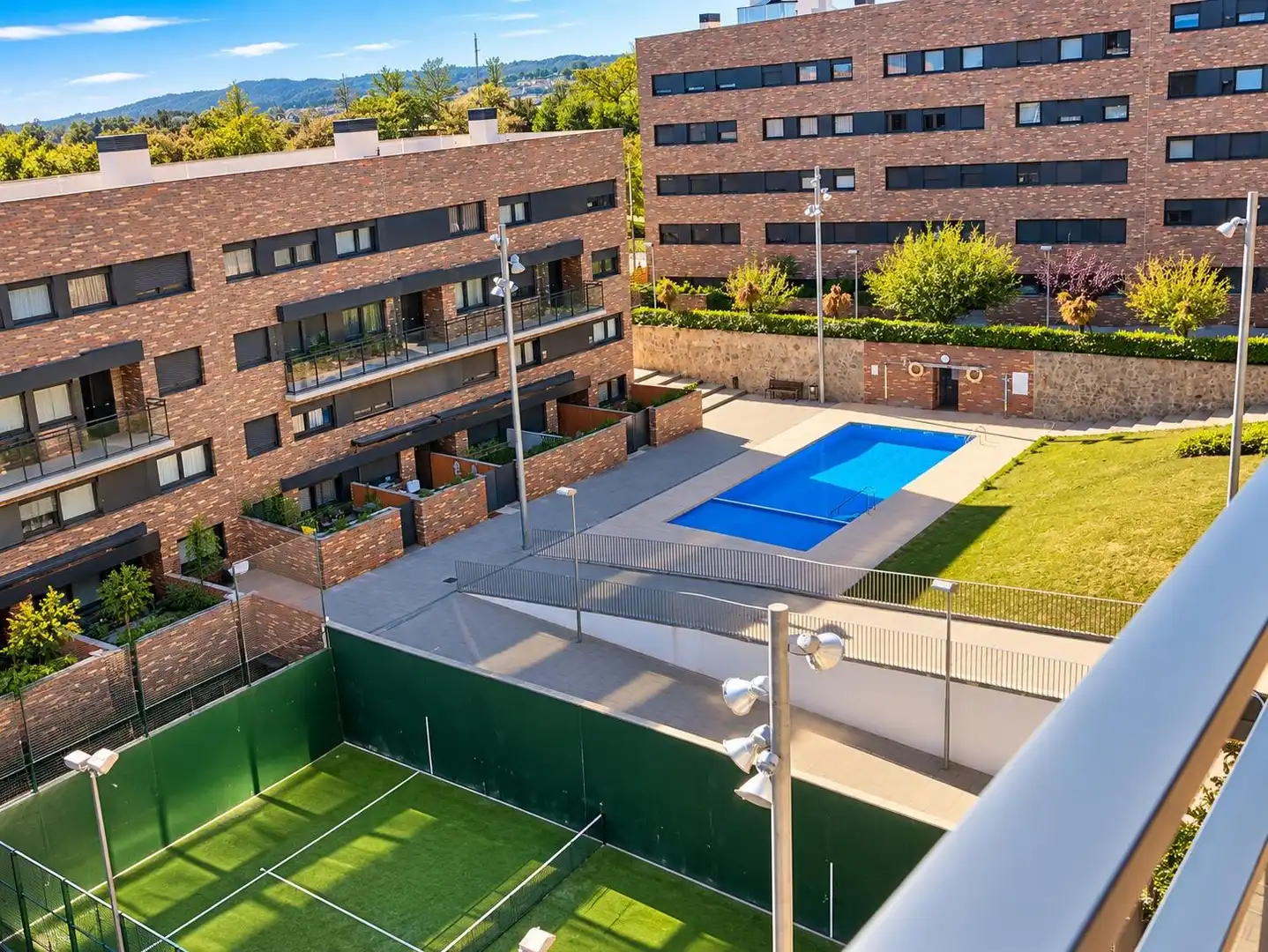 Penthouse with lift for sale in Carrer HONGRIA, imagen 2