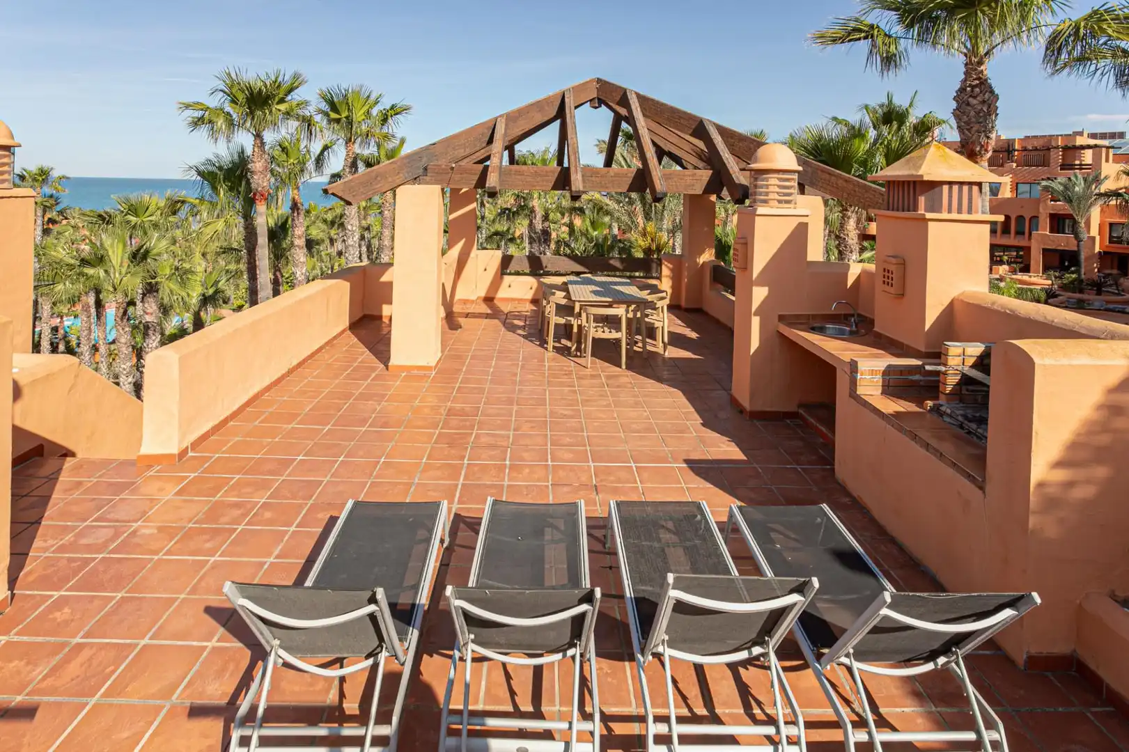 Terrassa de Apartament en venda en Chiclana de la Frontera amb Piscina comunitària