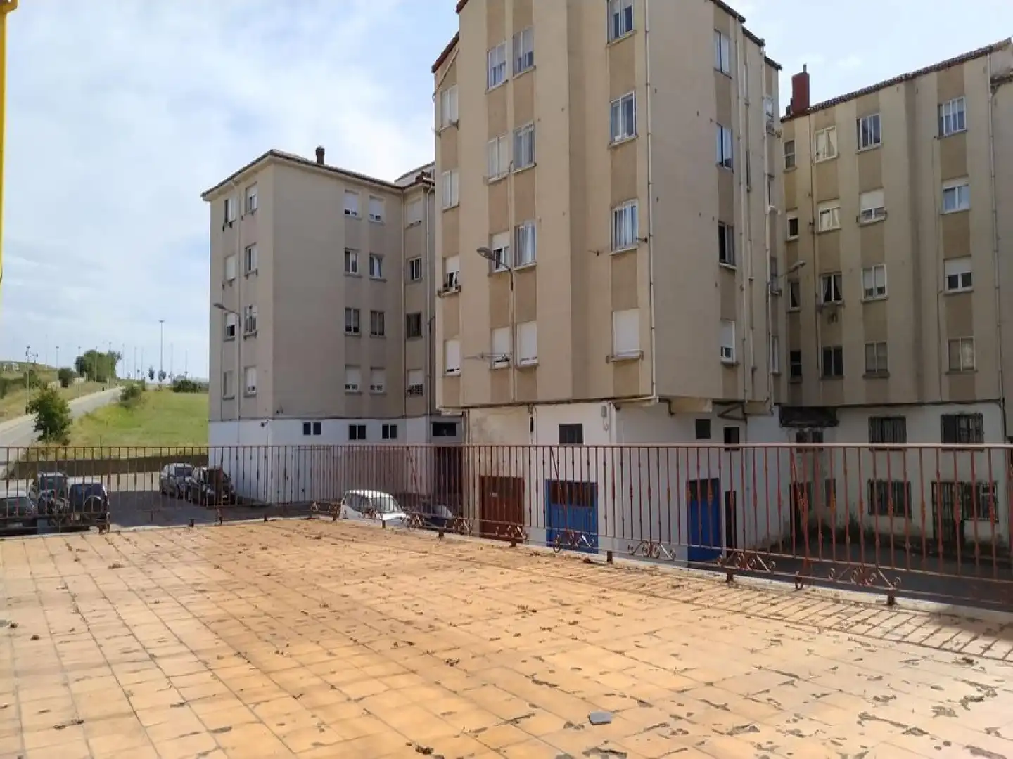 Aparcament de Edifici en venda en Reinosa