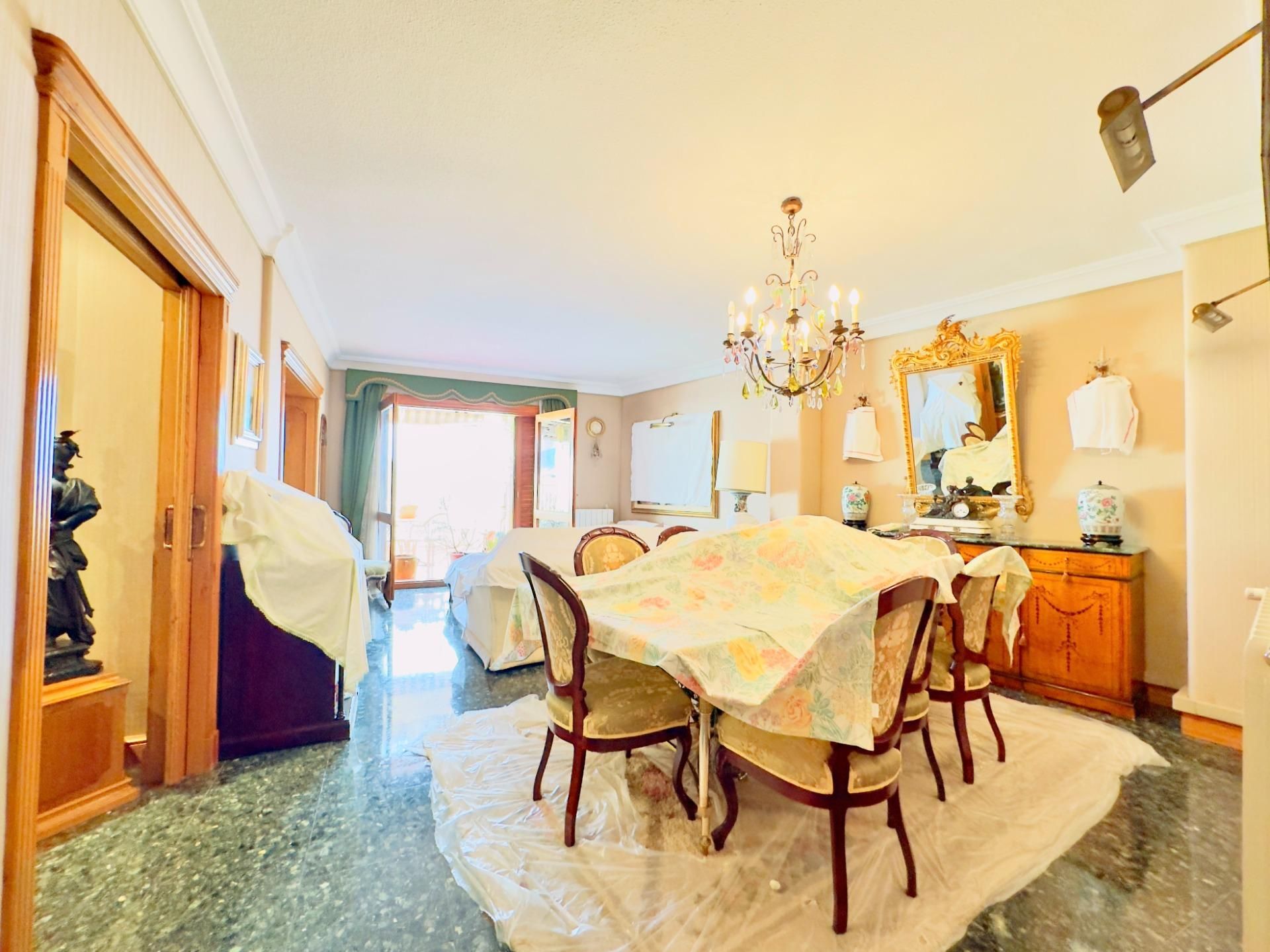 Dining room of Attic for sale in Elda  with Air Conditioner, Heating and Parquet flooring