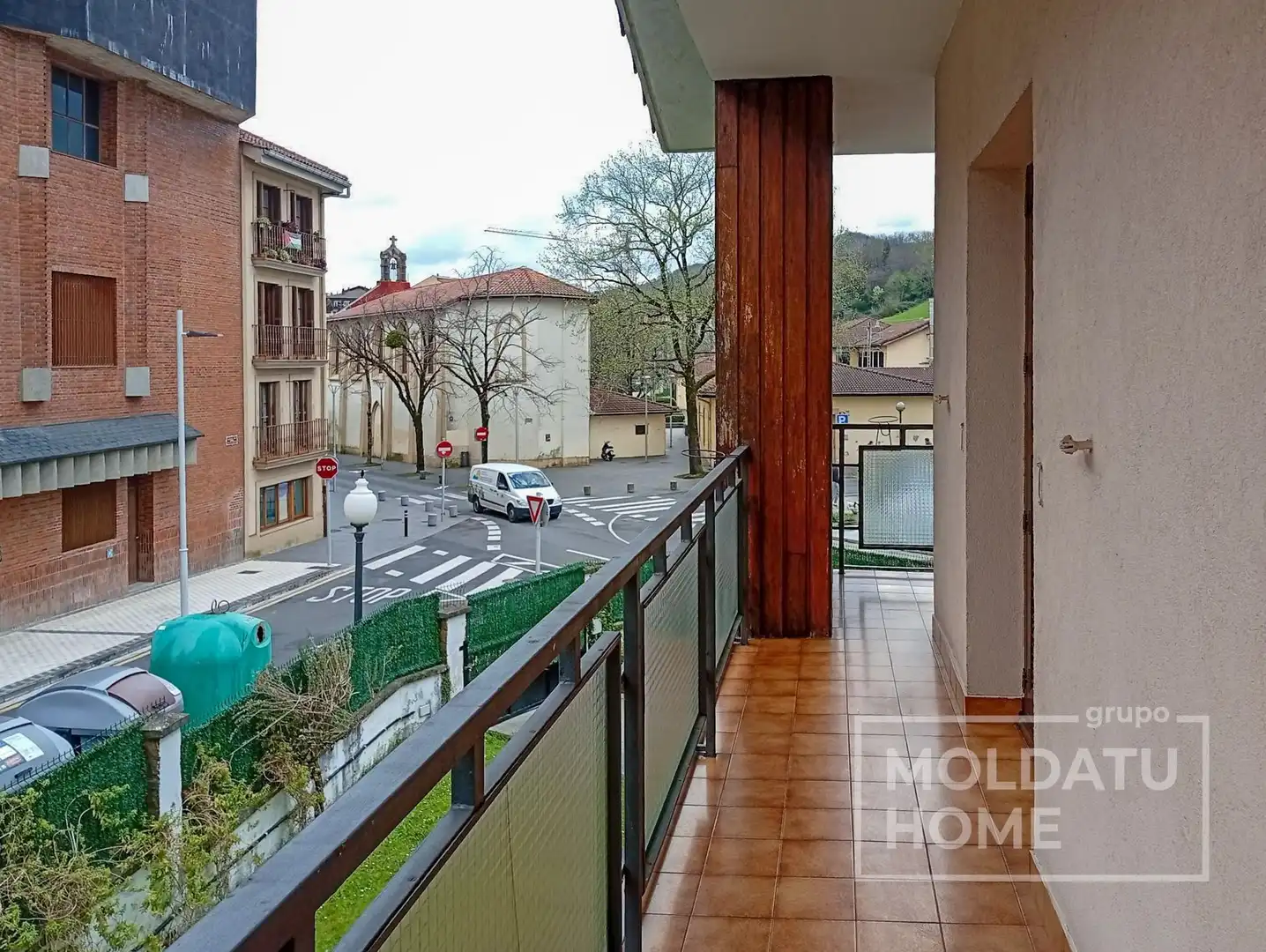 Terrassa de Casa o xalet en venda en Irun  amb Calefacció, Jardí privat i Traster