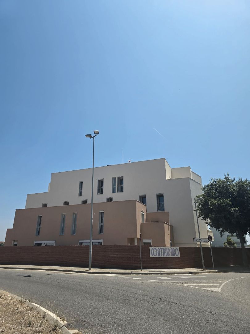 Exterior view of Flat to rent in  Lleida Capital  with Air Conditioner, Heating and Terrace
