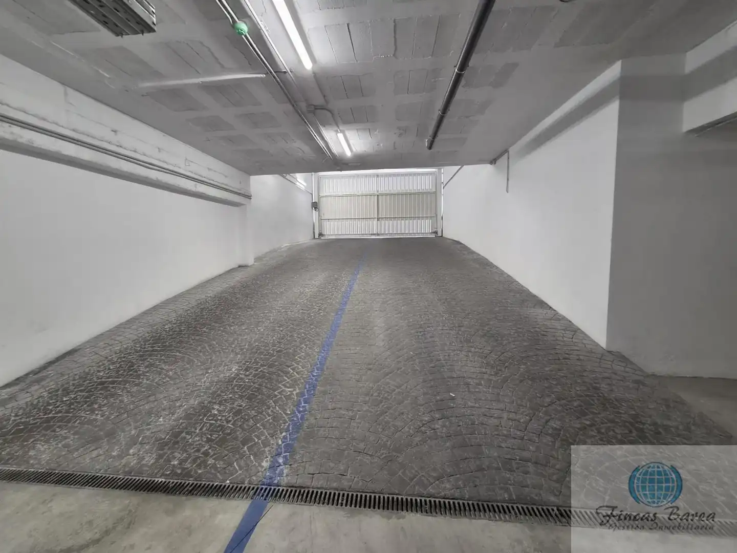 Garage for rent in Martinez Catena, Puerto Deportivo