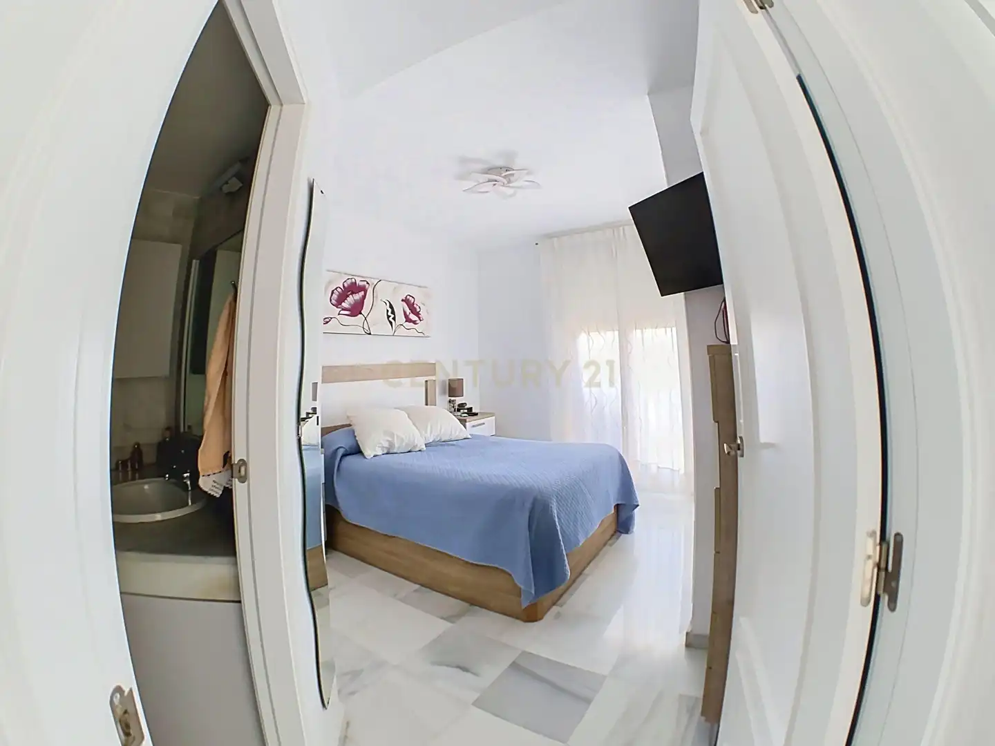Apartament amb piscina en venda a Avenida Imperio Argentina, Málaga, Spain 7, imagen 10