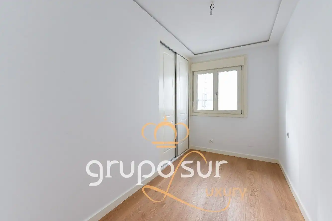 Habitación de Ático en venta en Valladolid con Calefacción, Parquet y Trastero
