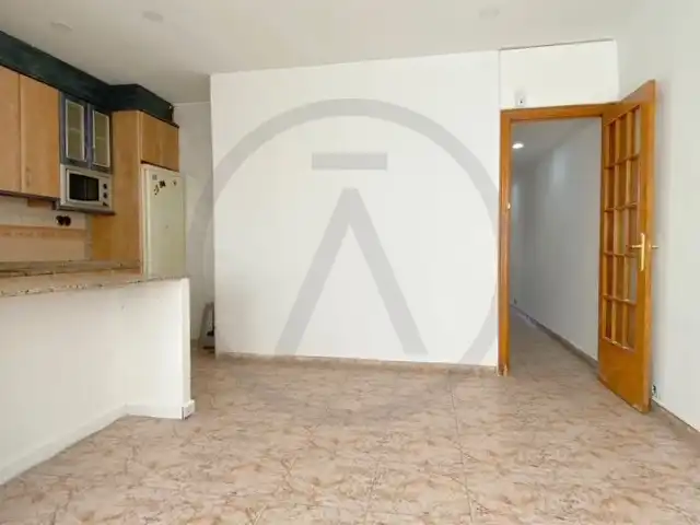 Cuina de Pis en venda en Sabadell amb Forn