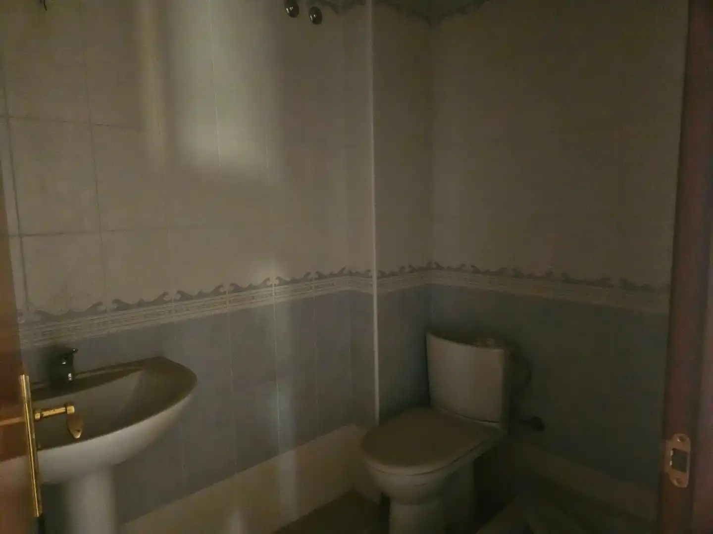 Baño de Piso en venta en Roquetas de Mar con Terraza