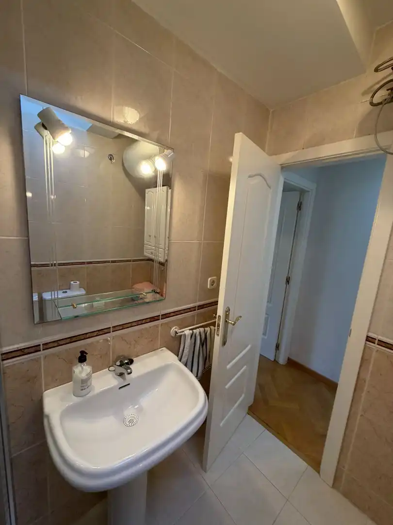 Baño de Piso en venta en Aranjuez con Aire acondicionado y Calefacción