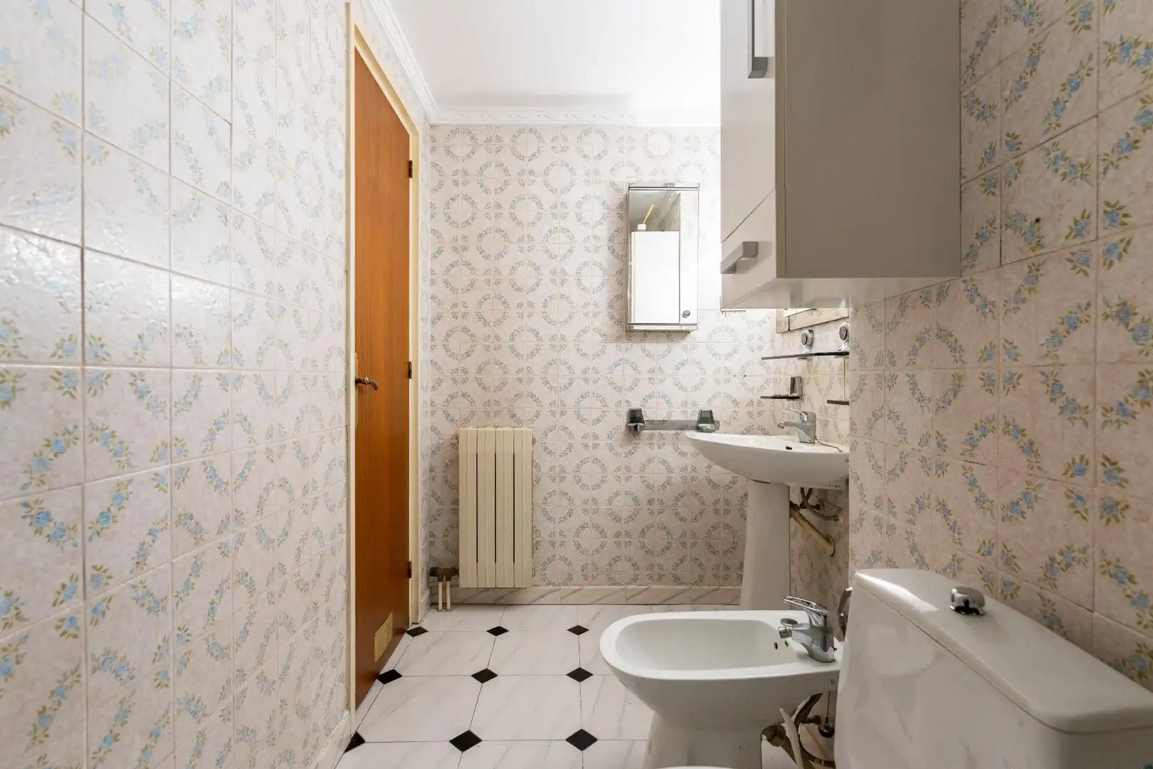 Badezimmer von Wohnung zum Verkauf in Reus mit Klimaanlage, Heizung und Balkon