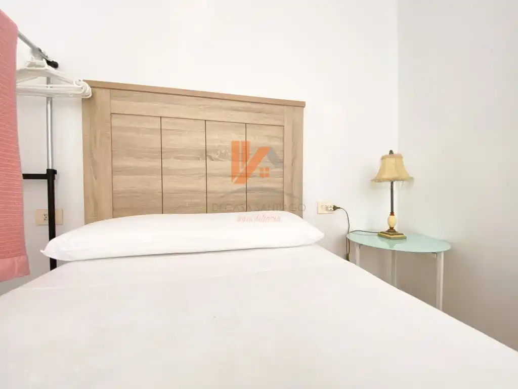 Dormitori de Casa o xalet en venda en Ribeira amb Jardí privat i Forn