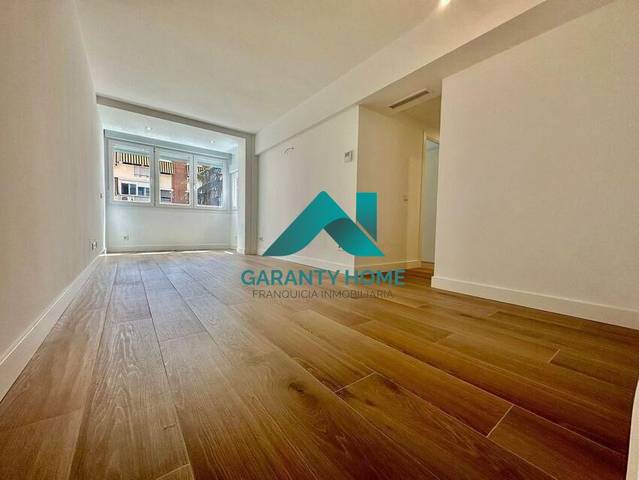 Piso en Venta en Canillas