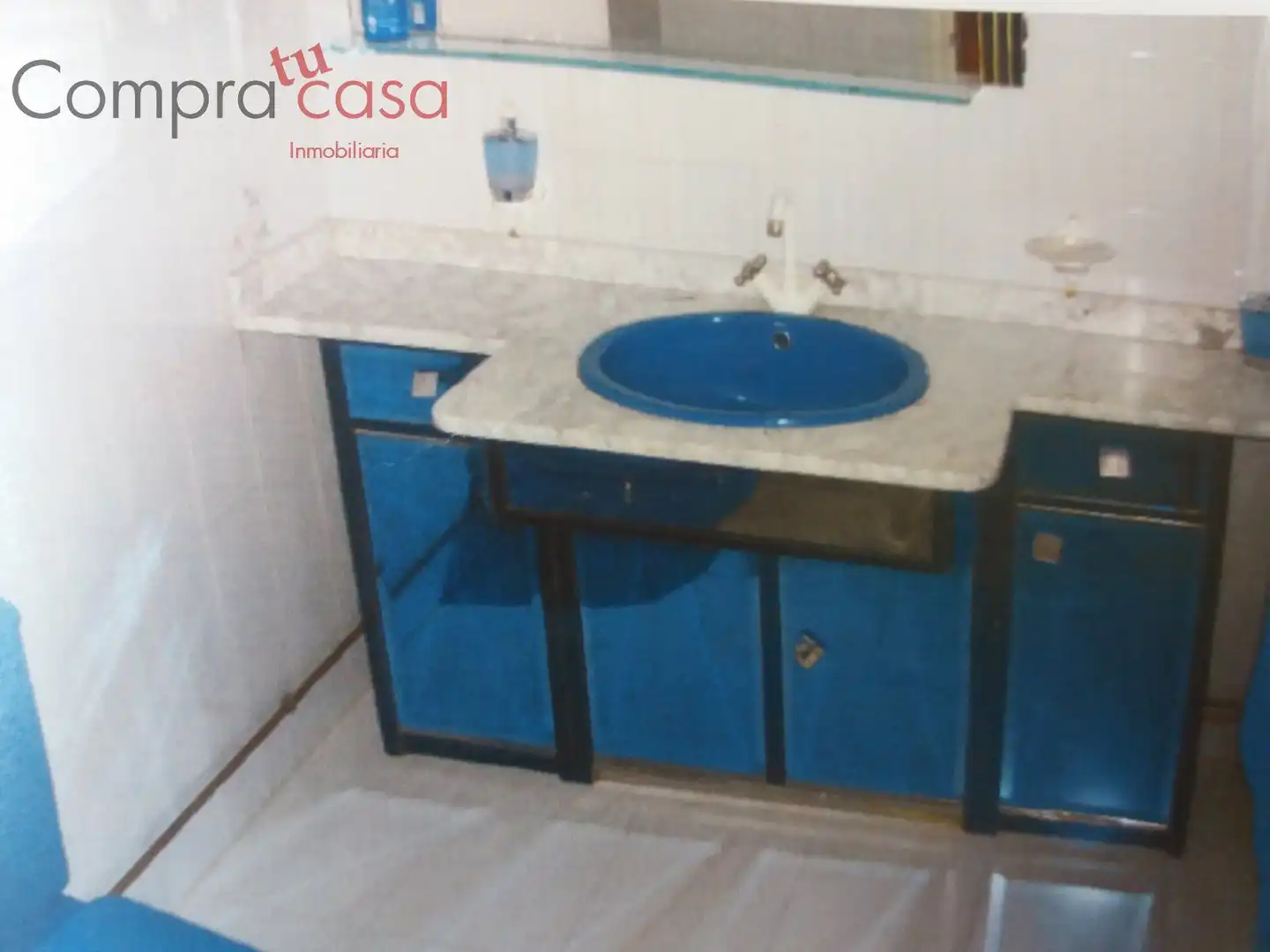 Bathroom of Buildings for sale in Segovia
