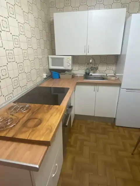 Cocina de Piso de alquiler en Salamanca con Calefacción, Parquet y Amueblado