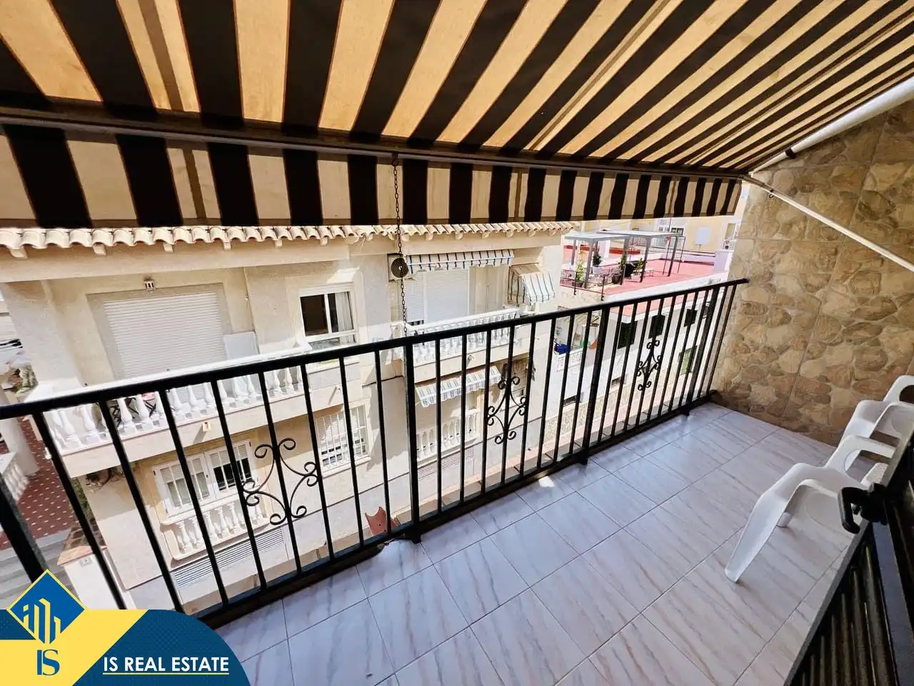 Terrasse von Maisonette zum Verkauf in Torrevieja mit Terrasse und Möbliert