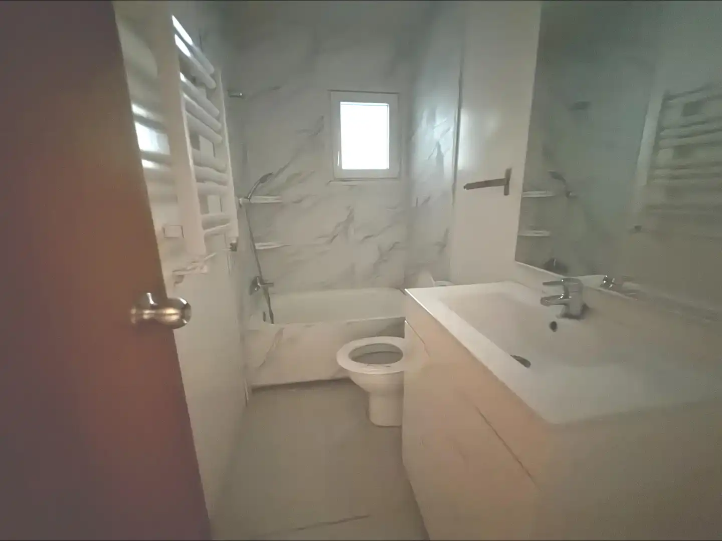 Baño de Piso en venta en Sant Boi de Llobregat con Parquet y Balcón