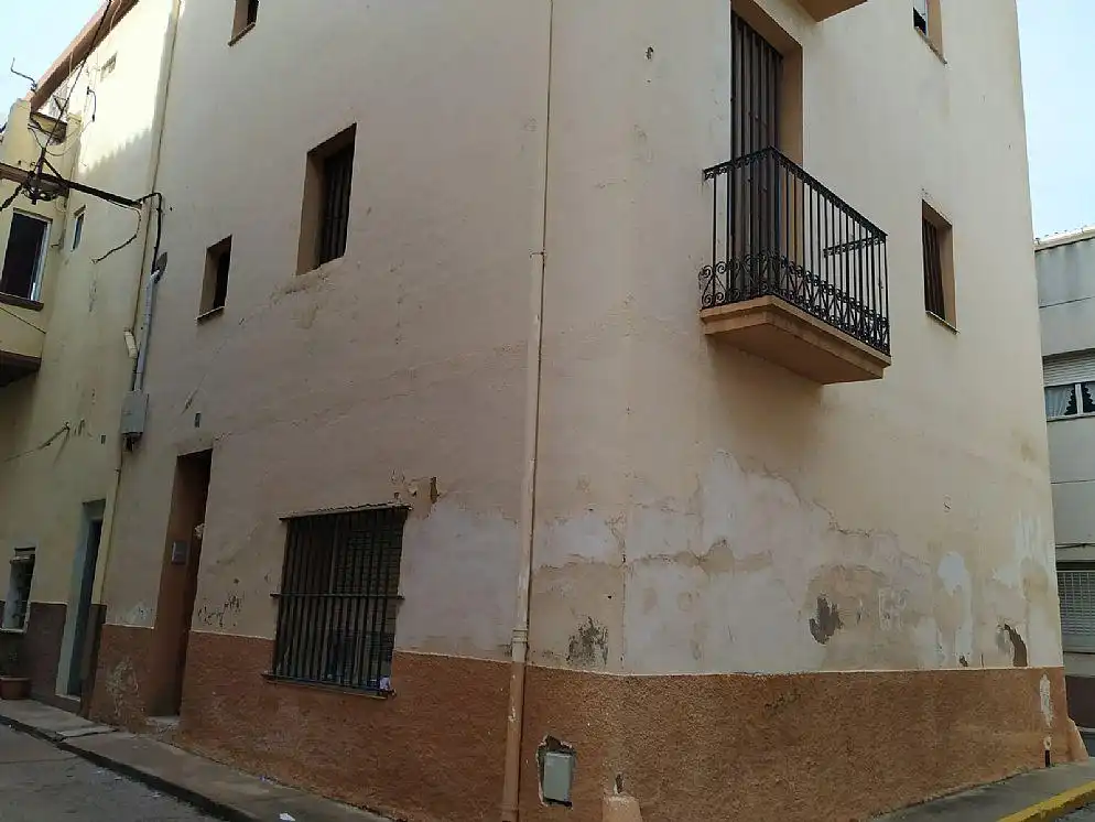 Vista exterior de Apartamento en venta en Santa Bàrbara