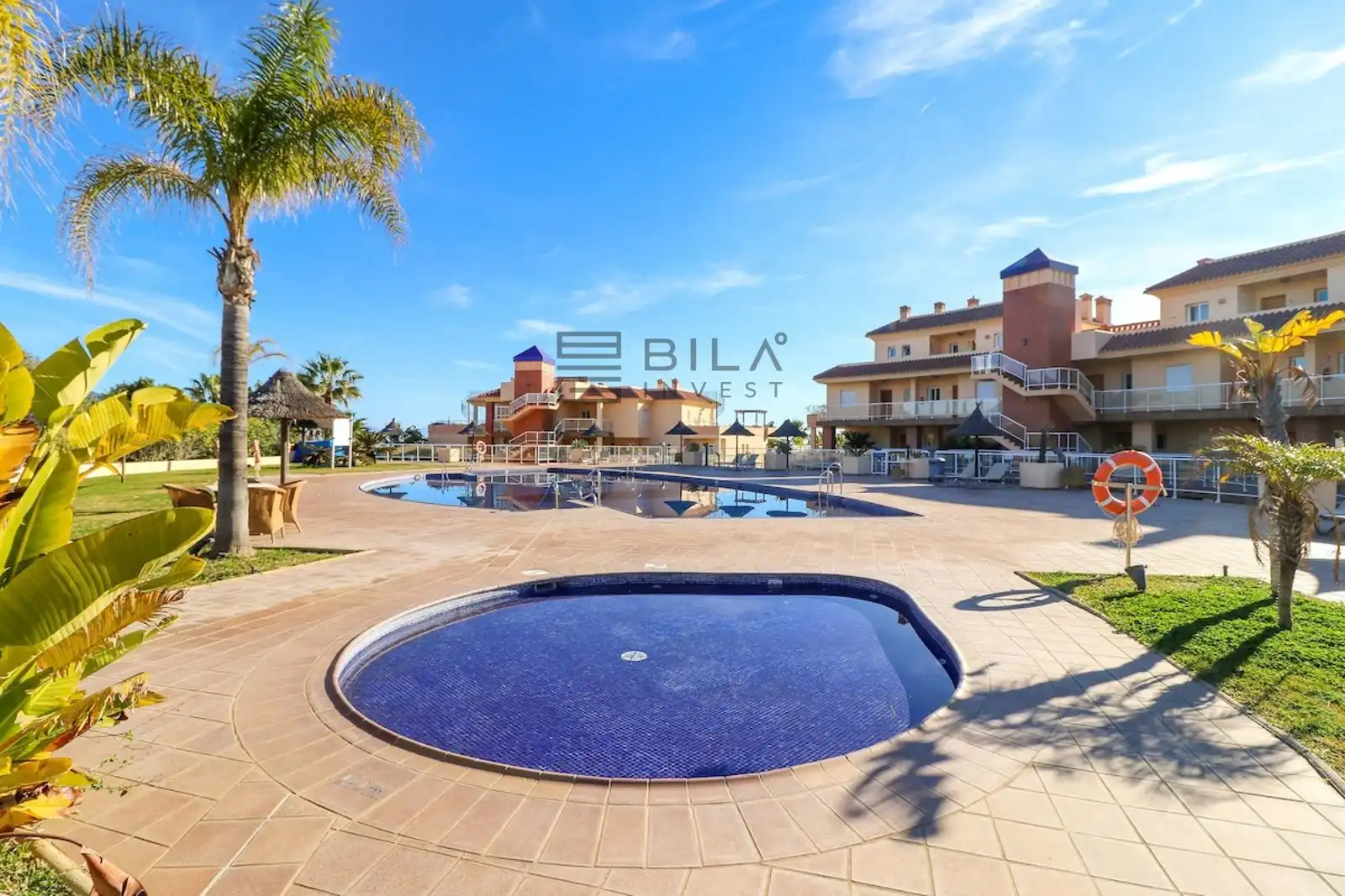 Exterior view of Flat for sale in El Faro de Calaburra - Chaparral