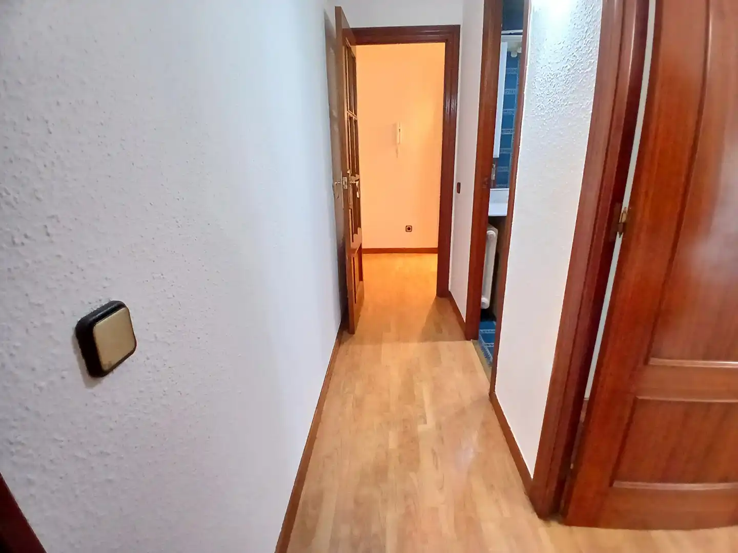 Flat for sale in Barcelona  with Air Conditioner, Heating and Parquet flooring