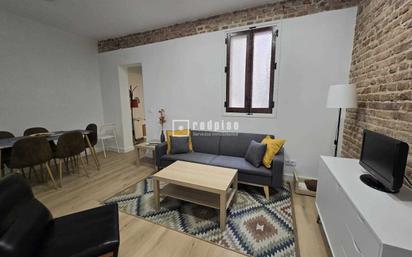 Living room of Flat to rent in  Madrid Capital  with Air Conditioner and Terrace