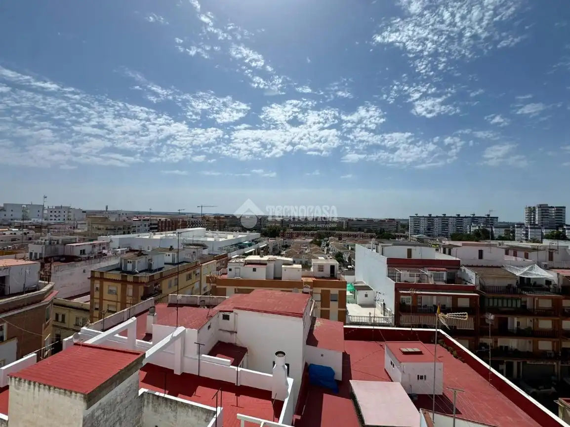 Vista exterior de Pis en venda en Huelva