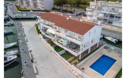 Vista exterior de Casa adosada en venda en Castell-Platja d'Aro amb Aire condicionat, Terrassa i Piscina