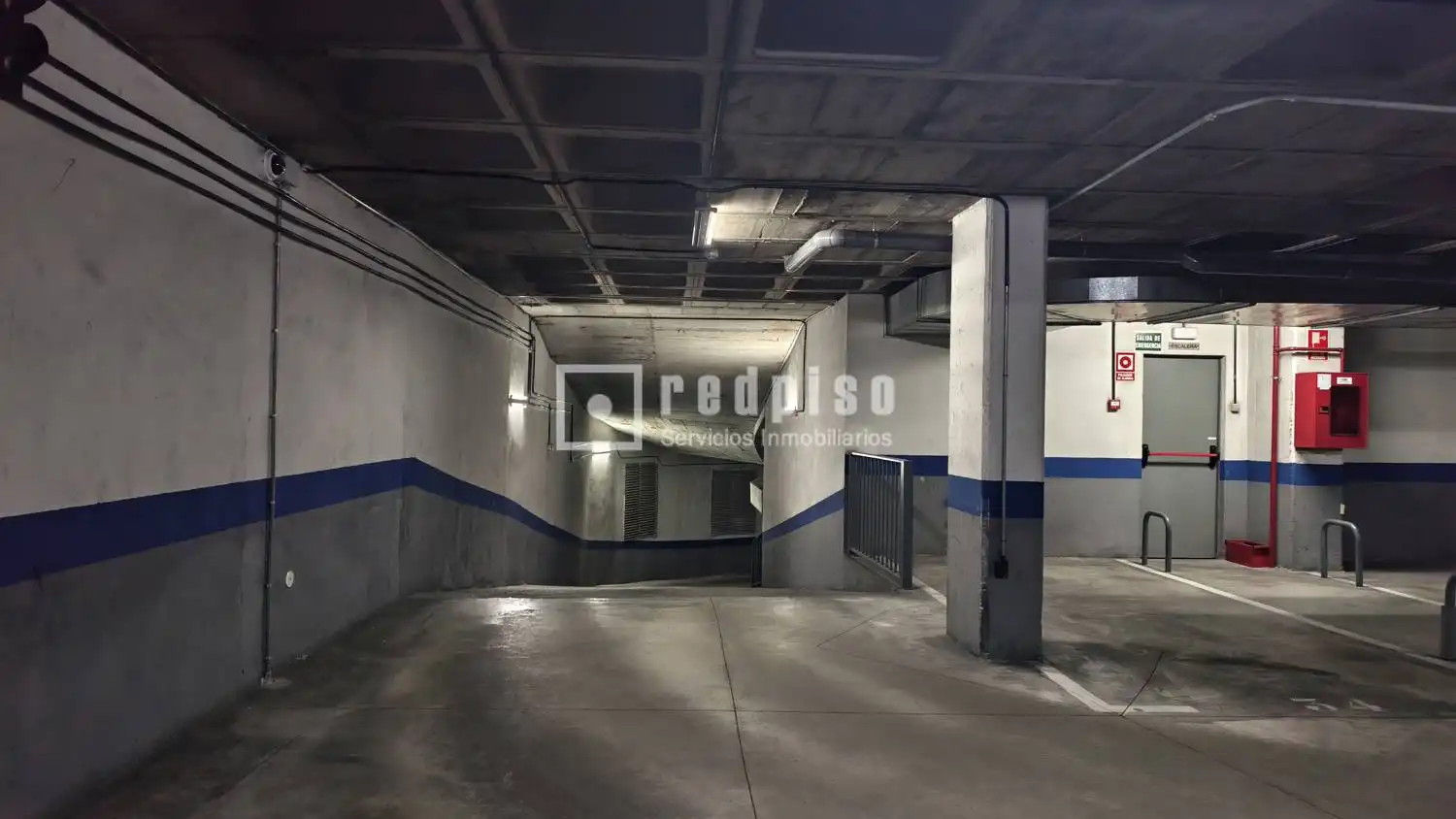 Parking of Flat for sale in Madrid  with Air Conditioner, Heating and Private garden