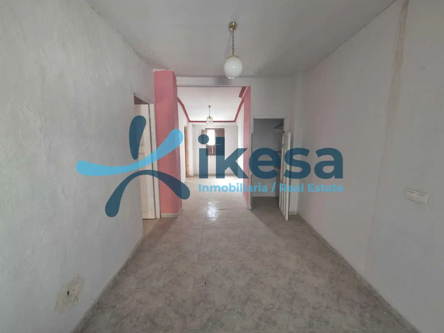 Casa o xalet en venda en Baza